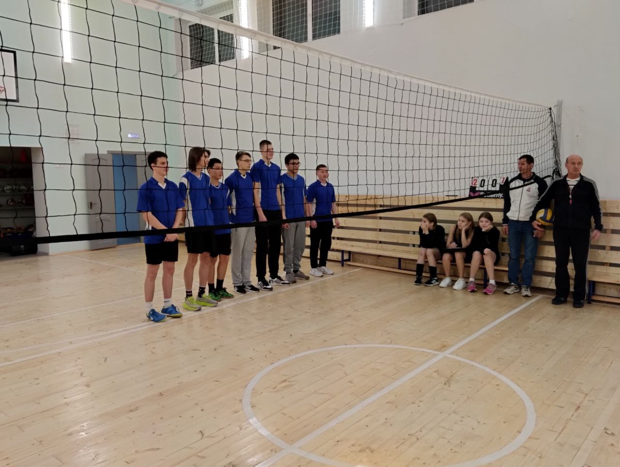 Молодежная волейбольная лига среди юношей, посвященная памяти Ханина Вадима Владимировича.