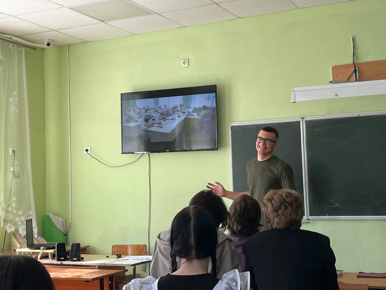 Профориентационный урок в 9-ых классах.